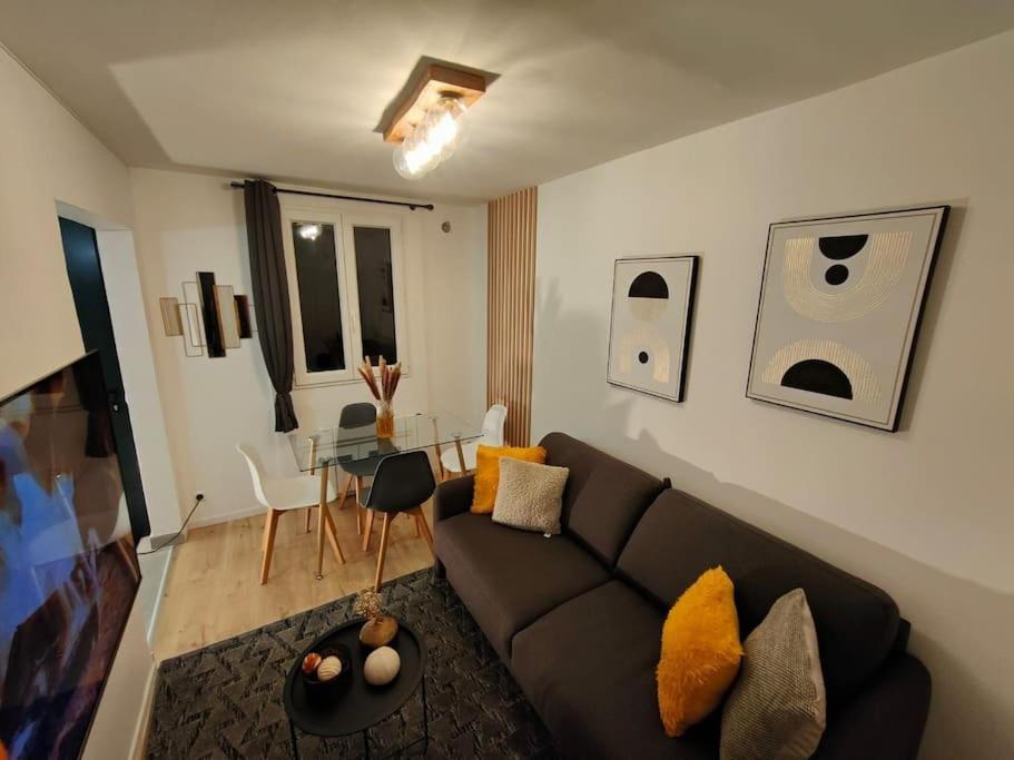 Joli Appartement Au Pied Du Tramway Безон Экстерьер фото